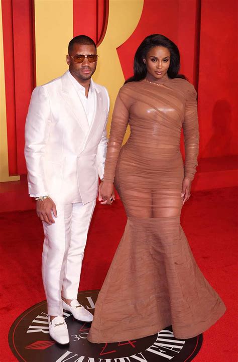 ciara naked|Ciara Wears a Sheer Dress and Thong at 2024 Vanity Fair Oscar。